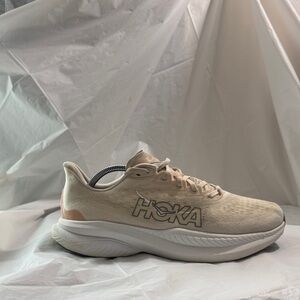 Hoka Mach 6  Eggnog vanilla Cream Wide Athletic Sneakers size 11B